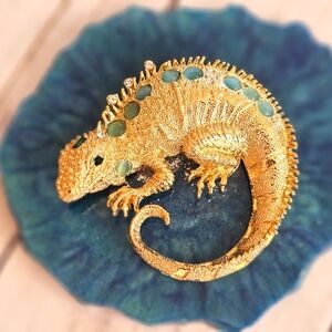 Gold Aqua Turquoise Iguana Lizard Brooch Pin Rhinestones Faux Diamond Eyes